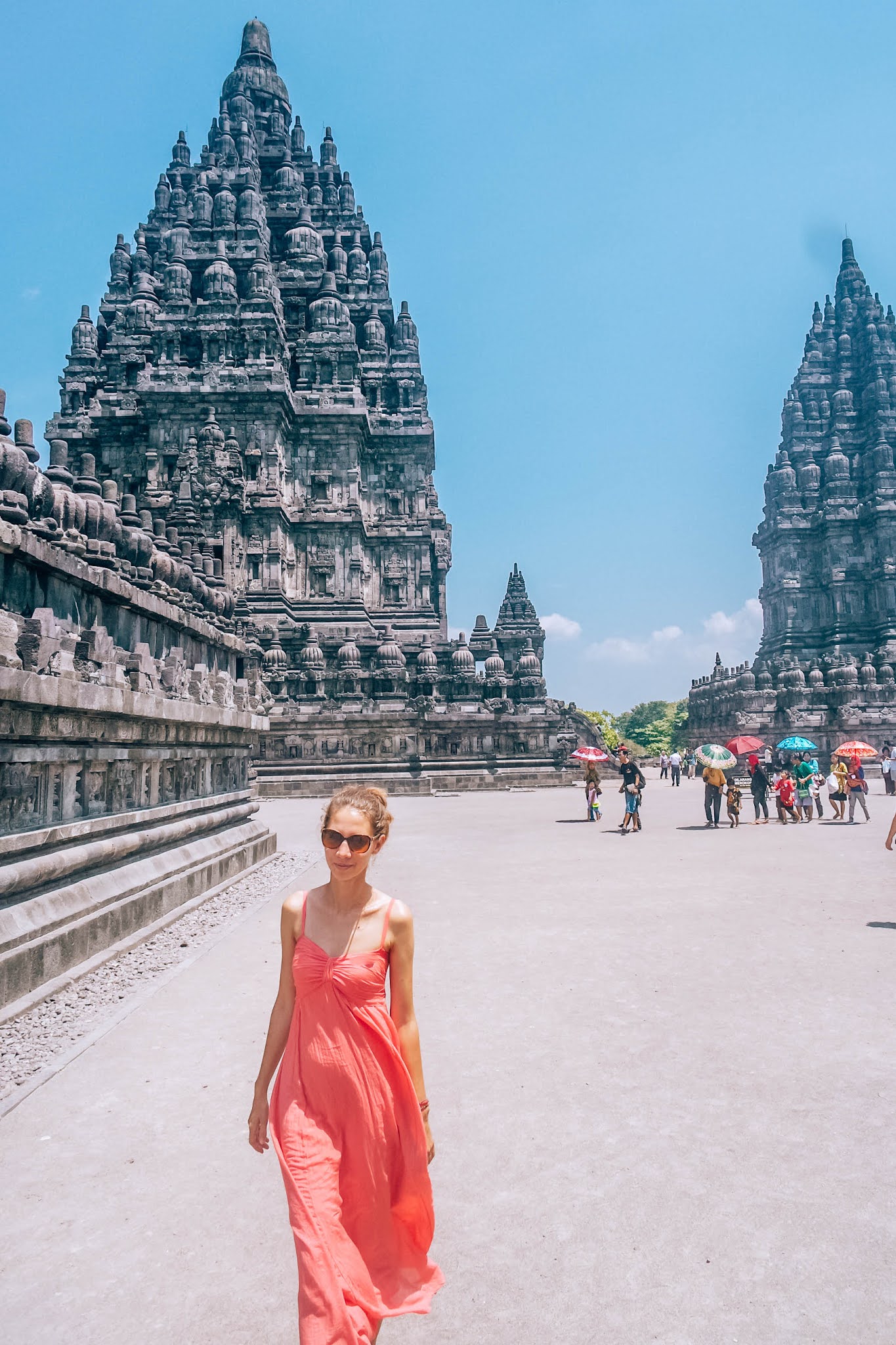 Malvina Dunder blog rozwój osobisty, relacje, podróże Indonezja wyspa Java świątynia