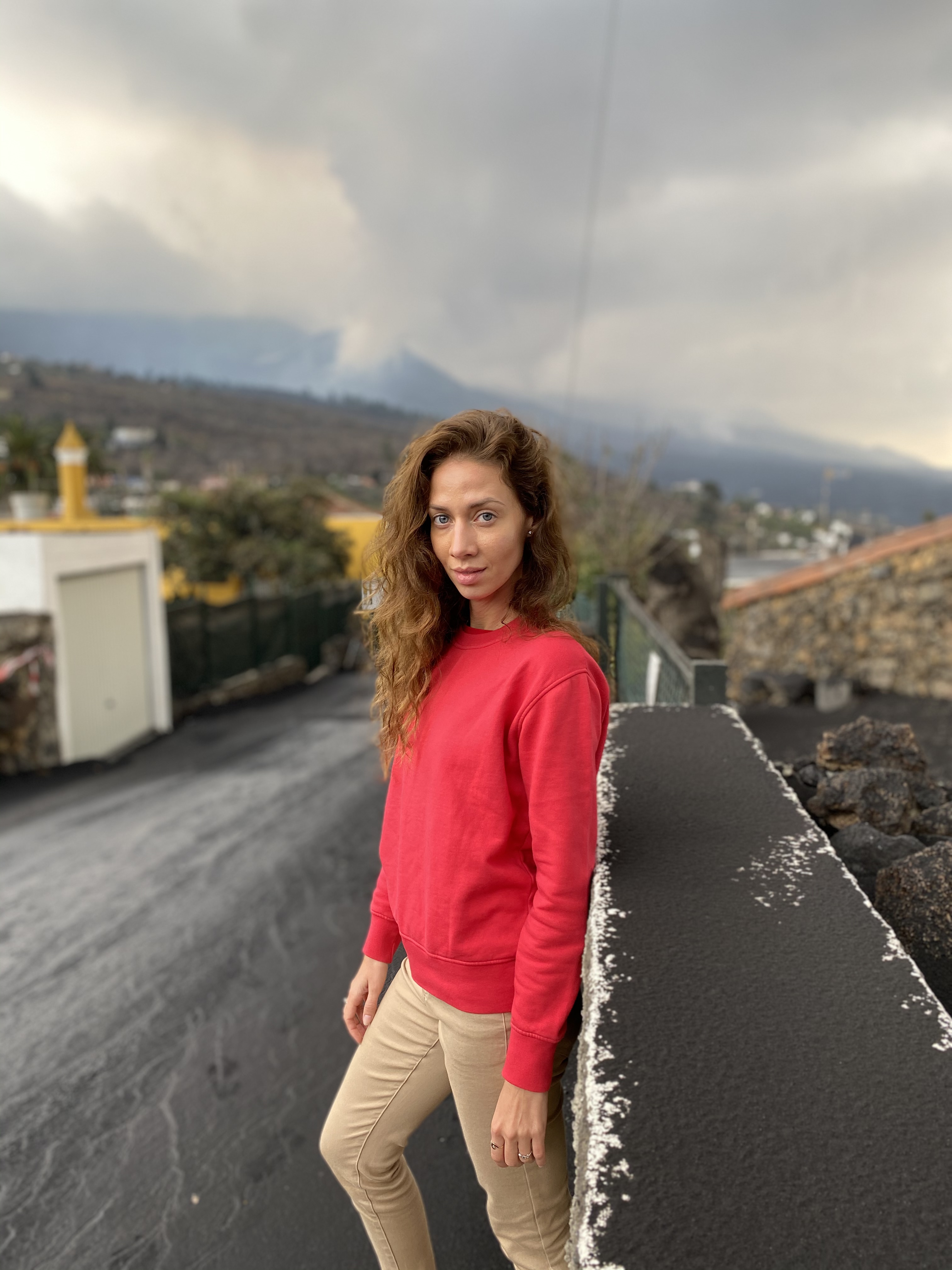 La Palma erupcja wulkanu, wulkan Cumbre Vieja 2021, Wyspy Kanaryjskie, kobieca energia, relacje, rozwój osobisty, Malvina Dunder