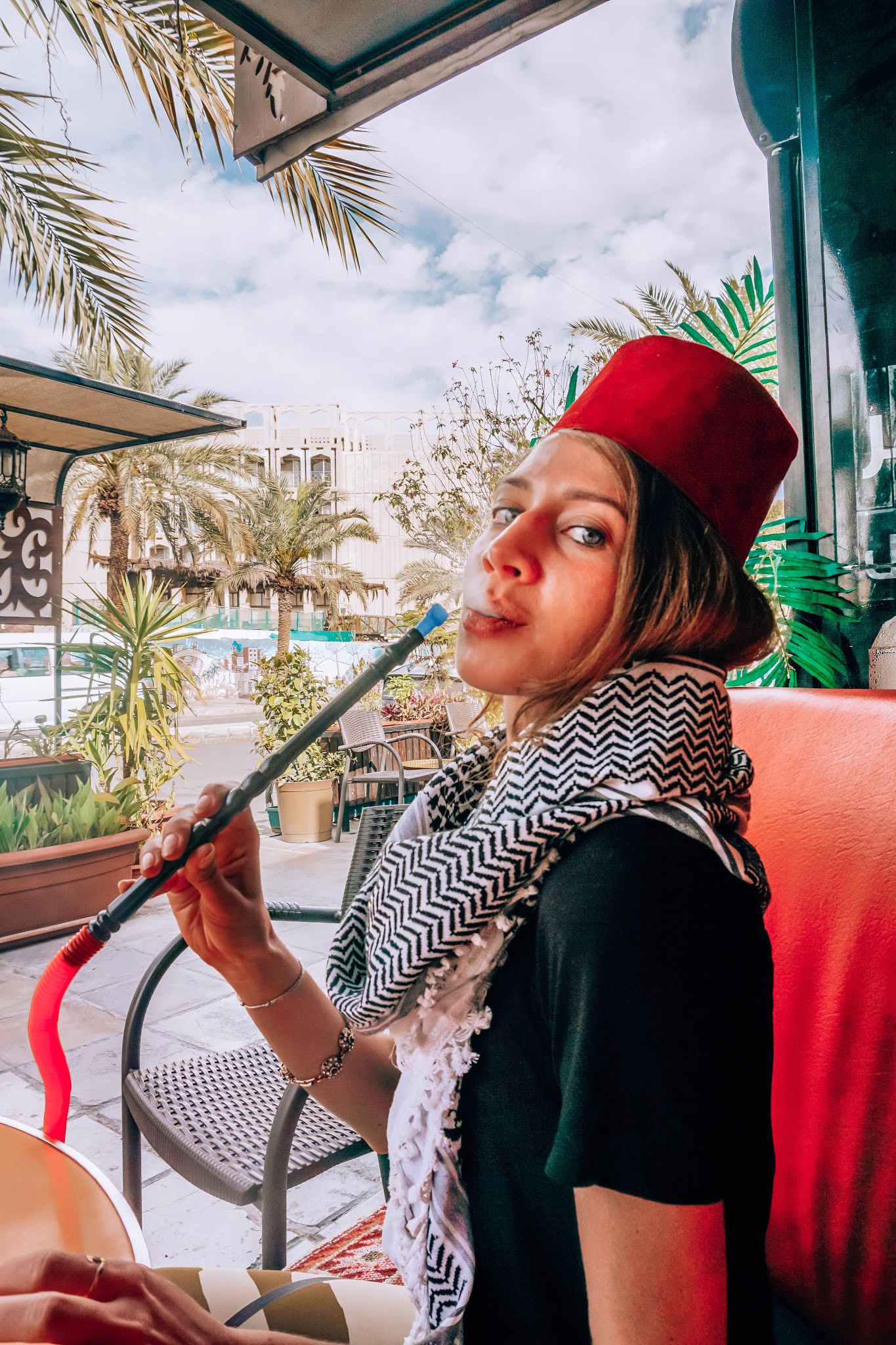 Malvina Dunder blog podróże, rozwój osobisty, relacje, Jordania palenie shisha Aqaba