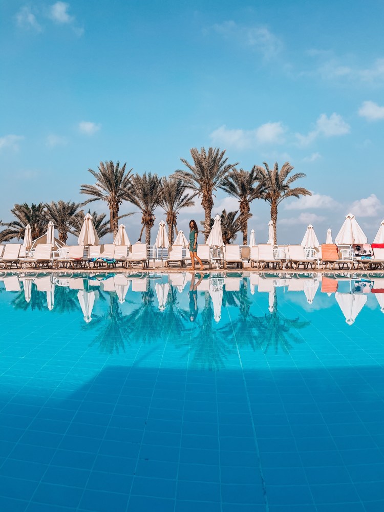 Pafos, Paphos, Queen's Bay hotel , Cypr, podróże, blog dla kobiet, kobieca energia, miłość, rozwój osobisty, Malvina Dunder