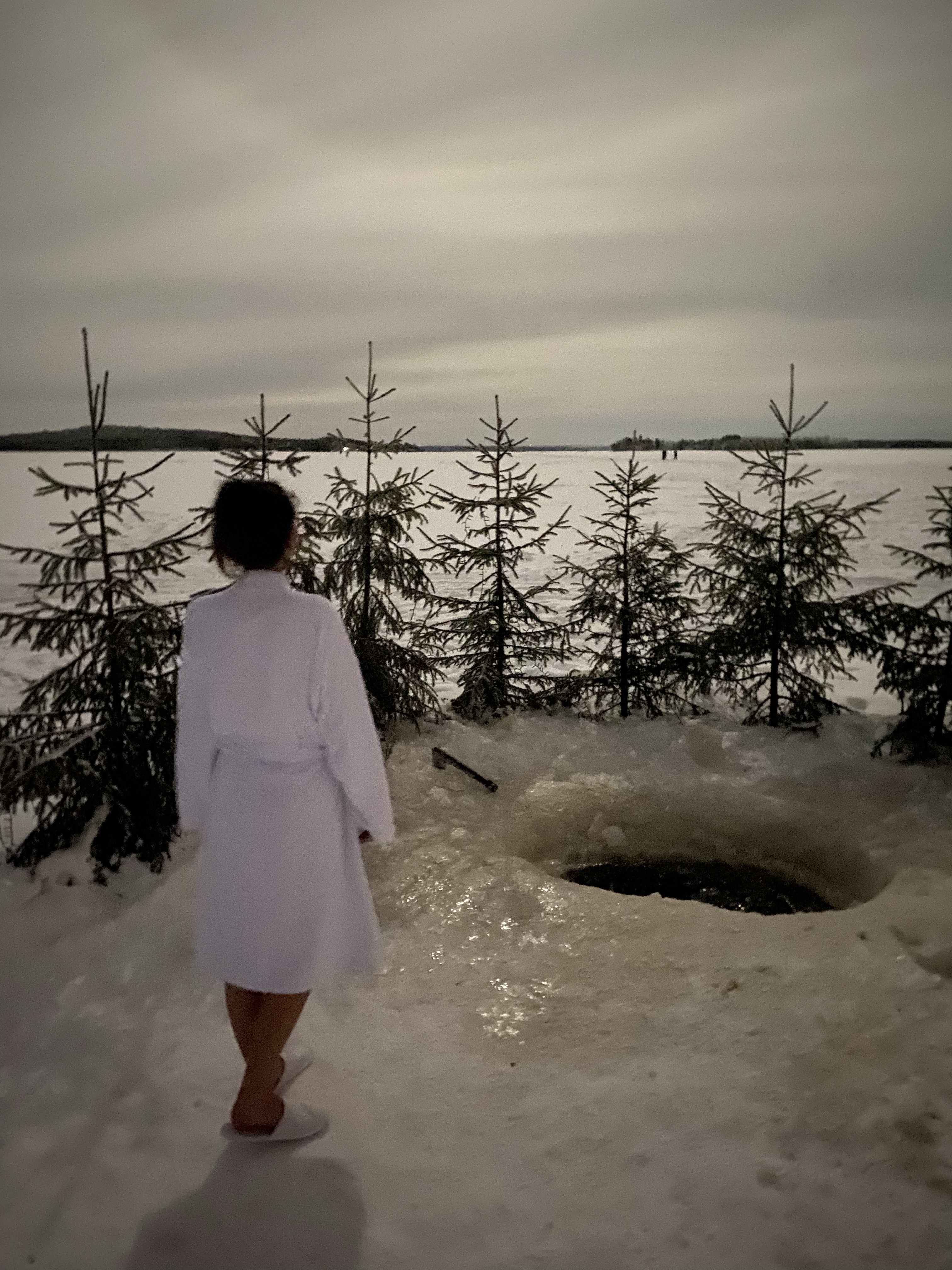 Laponia, sauna fińska, Finlandia, sauny, morsowanie, kąpiel w lodzie, kobieca energia, relacje, rozwój osobisty, Malvina Dunder