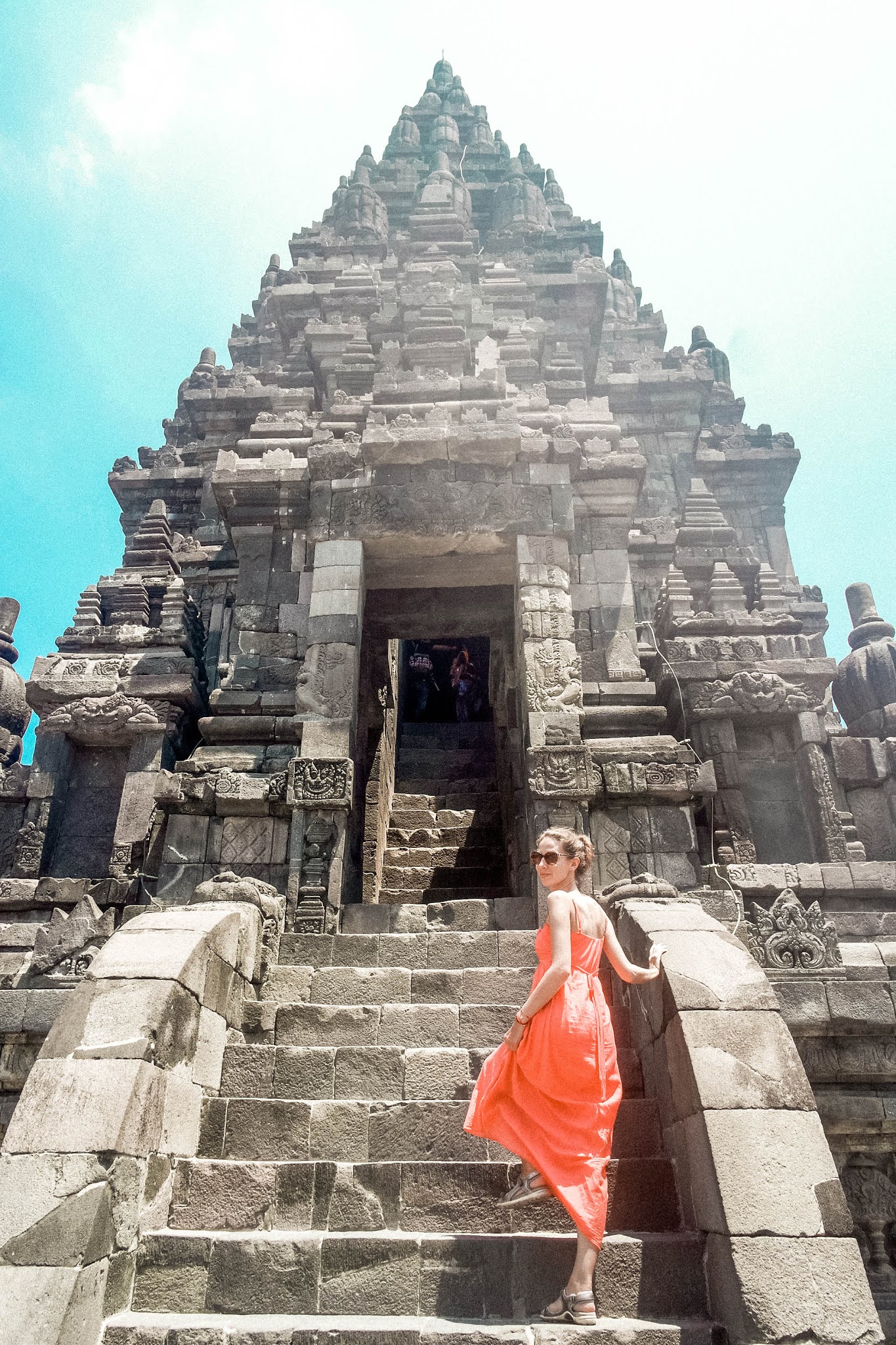 Malvina Dunder blog rozwój osobisty, relacje, podróże Indonezja wyspa Java świątynia