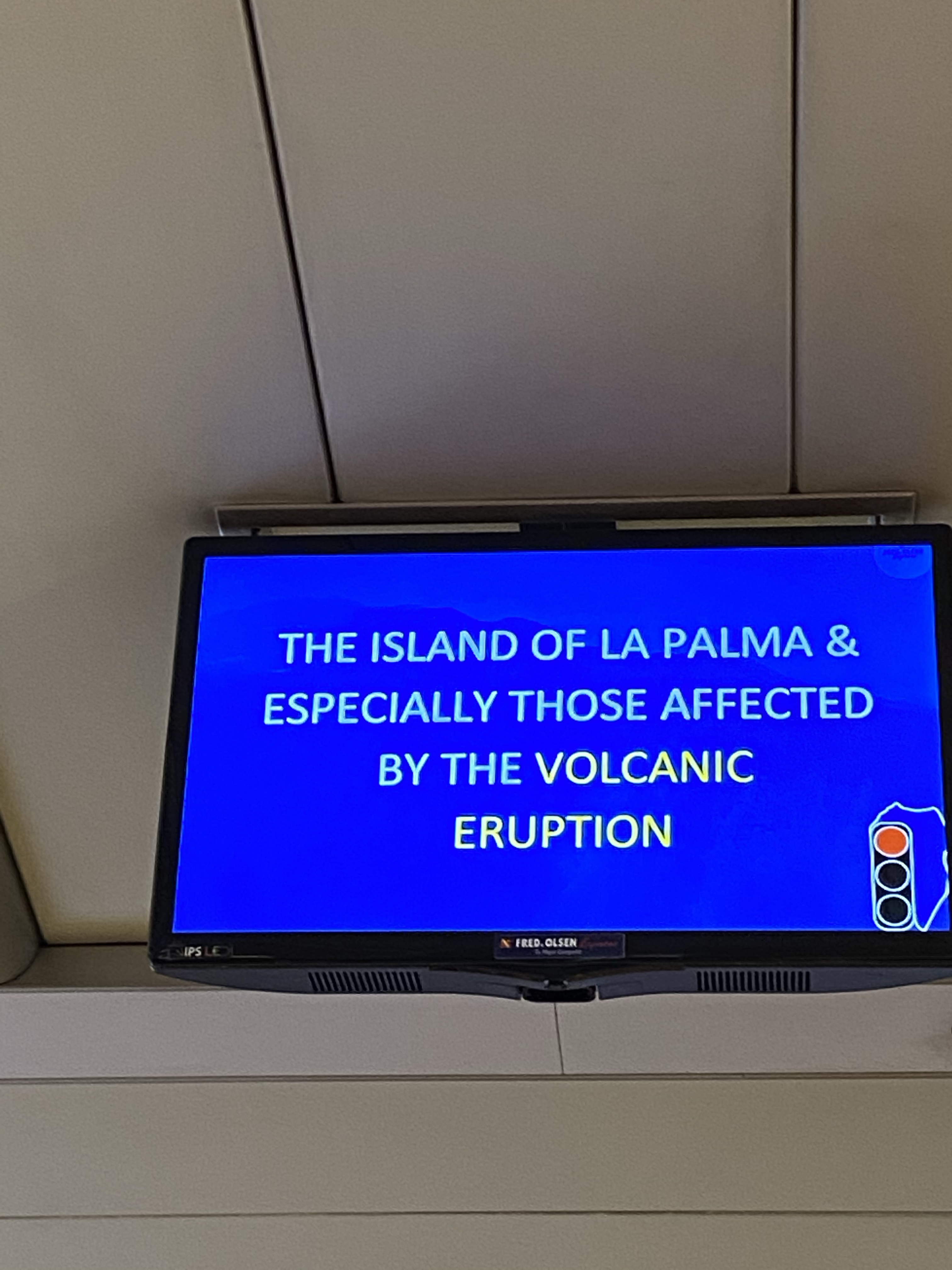 La Palma erupcja wulkanu, wulkan Cumbre Vieja 2021, Wyspy Kanaryjskie, kobieca energia, relacje, rozwój osobisty, Malvina Dunder