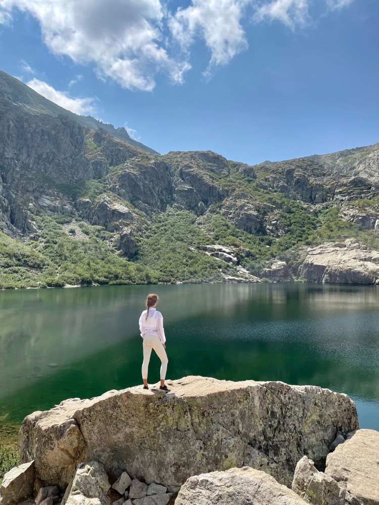 Bavella, góry, szlak, jezioro, Korsyka, Kolorowe Bogate Soczyste, podróże,kobieca energia, relacje, rozwój osobisty, Malvina Dunder