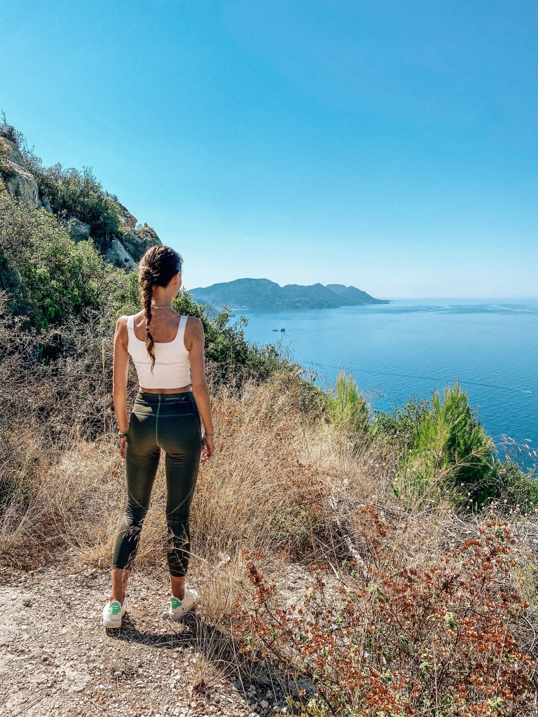 szlak w Pelekas, Korfu, Corfu, Grecja, grecka wyspa, blog podróże, Malvina Dunder