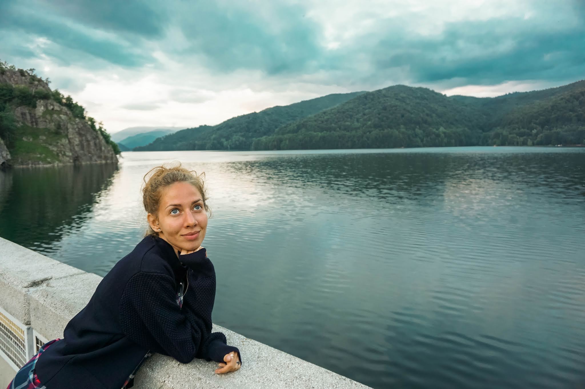 Malvina Dunder blog rozwój osobisty, relacje, podróże Rumunia jezioro Vidraru