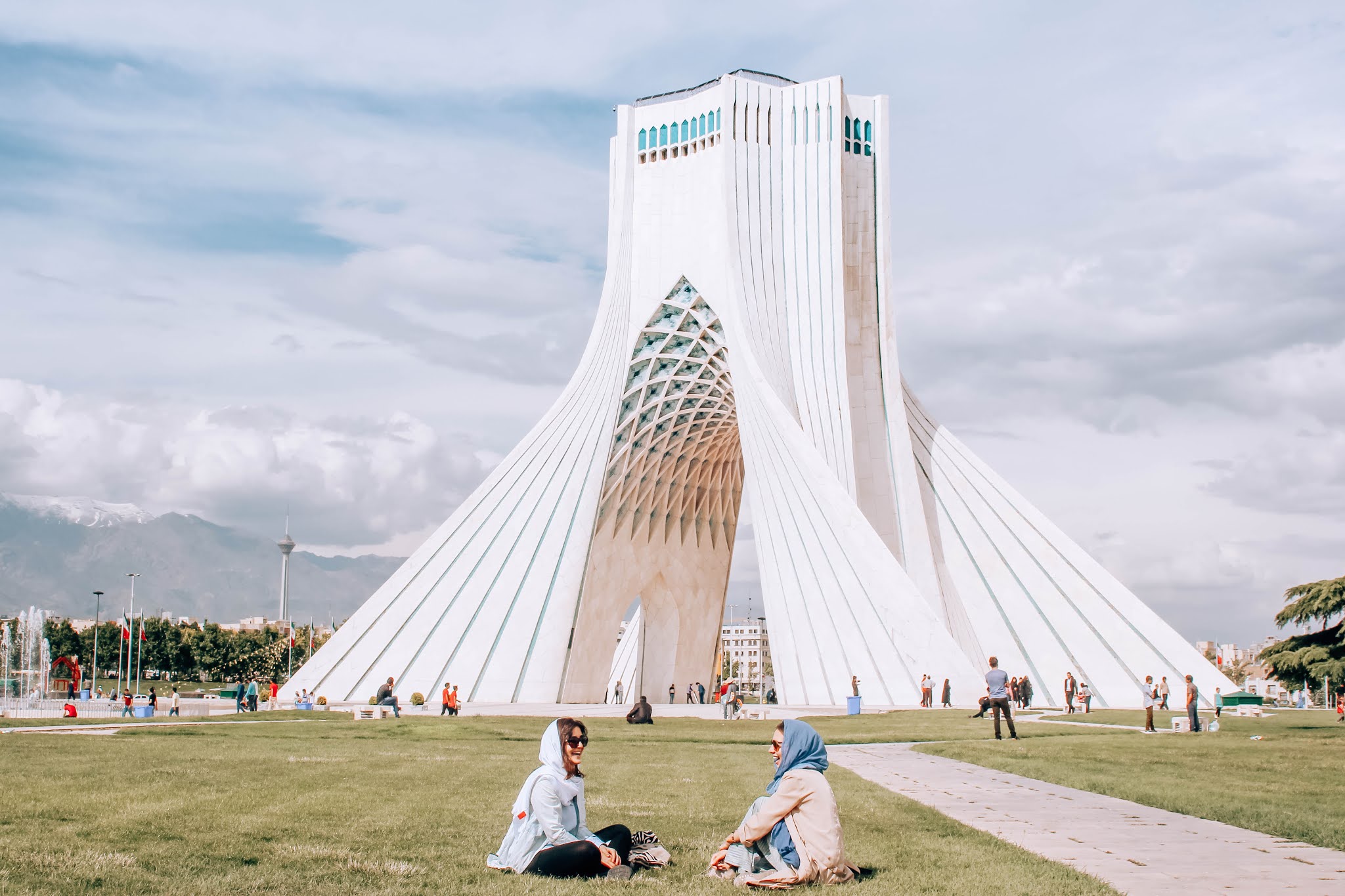 Malvina Dunder blog podróże, rozwój osobisty, relacje, Iran, Teheran