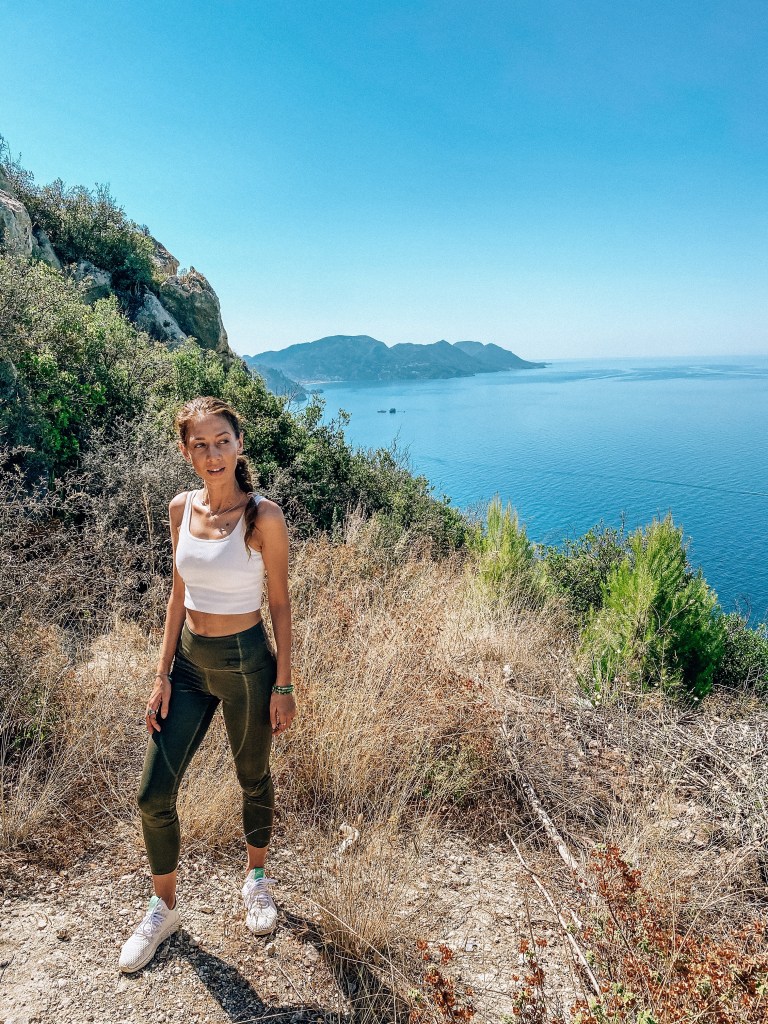 szlak w Pelekas, Korfu, Corfu, Grecja, grecka wyspa, blog podróże, Malvina Dunder