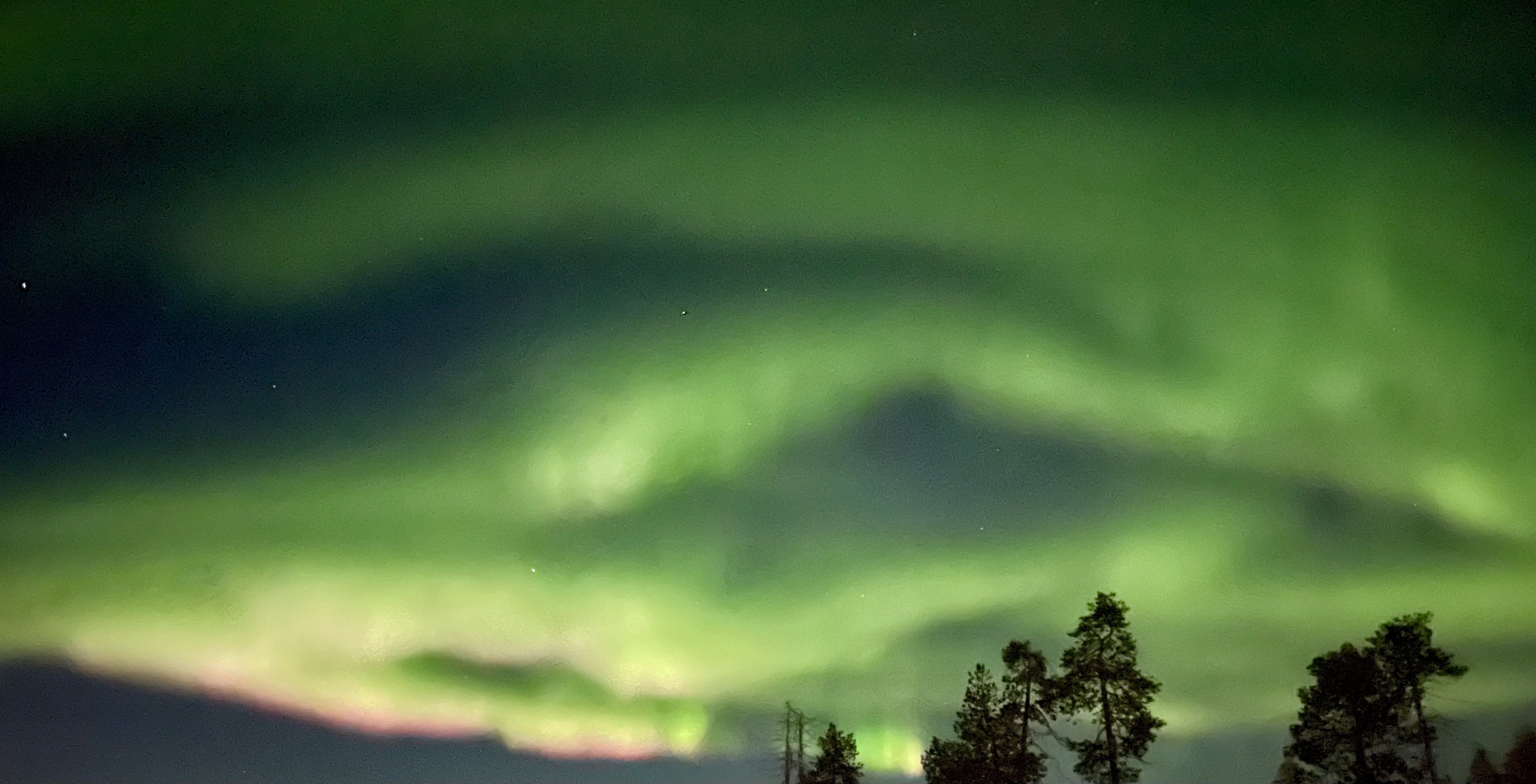 Zorza polarana, aurora borealis, co znaczy, znaczenie, co to jest, zjawisko, znaczenie, przesłanie, mity, legendy, Kolorowe Bogate Soczyste, podróże,kobieca energia, relacje, rozwój osobisty, Malvina Dunder