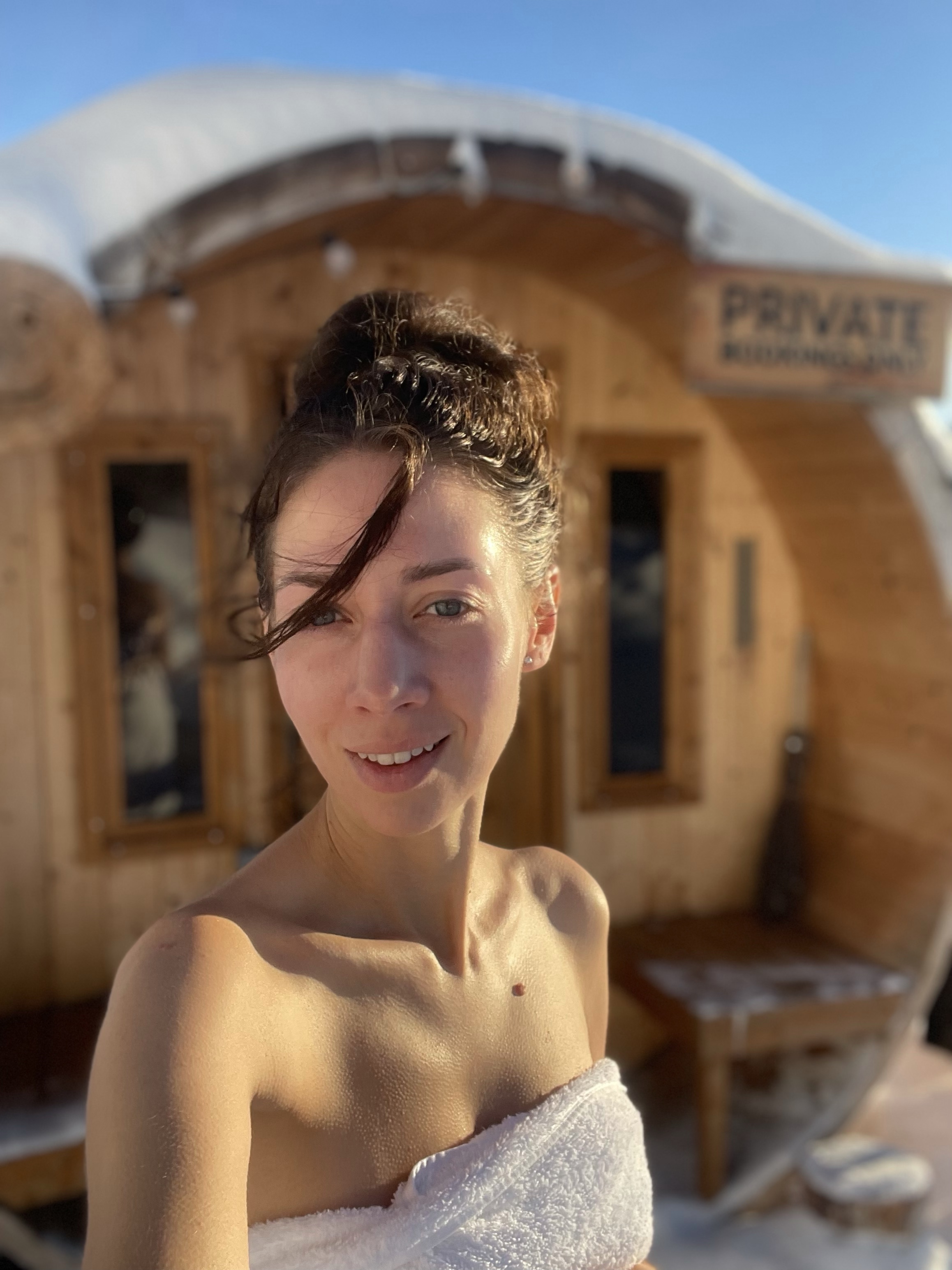 Laponia, sauna fińska, Finlandia, sauny, morsowanie, kąpiel w lodzie, kobieca energia, relacje, rozwój osobisty, Malvina Dunder