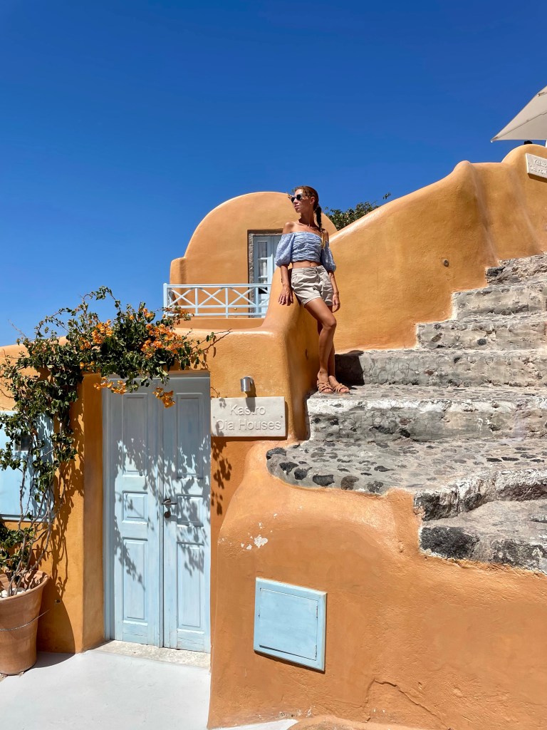 Oia, Santorini, podróże, kobieca energia, relacje, rozwój osobisty, Malvina Dunder
