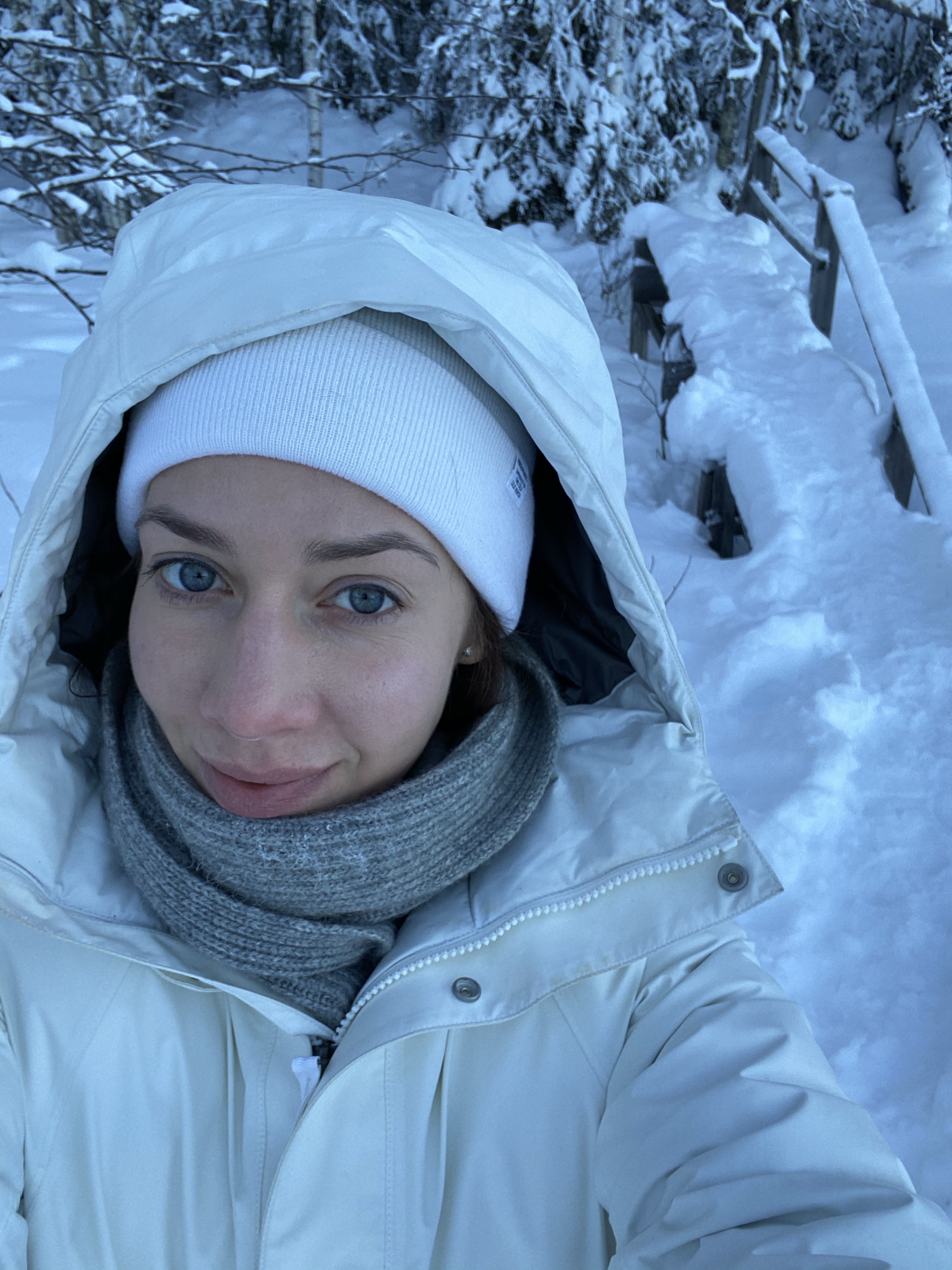 Laponia, Finlandia, Kolorowe Bogate Soczyste, podróże, kobieca energia, relacje, rozwój osobisty, Malvina Dunder