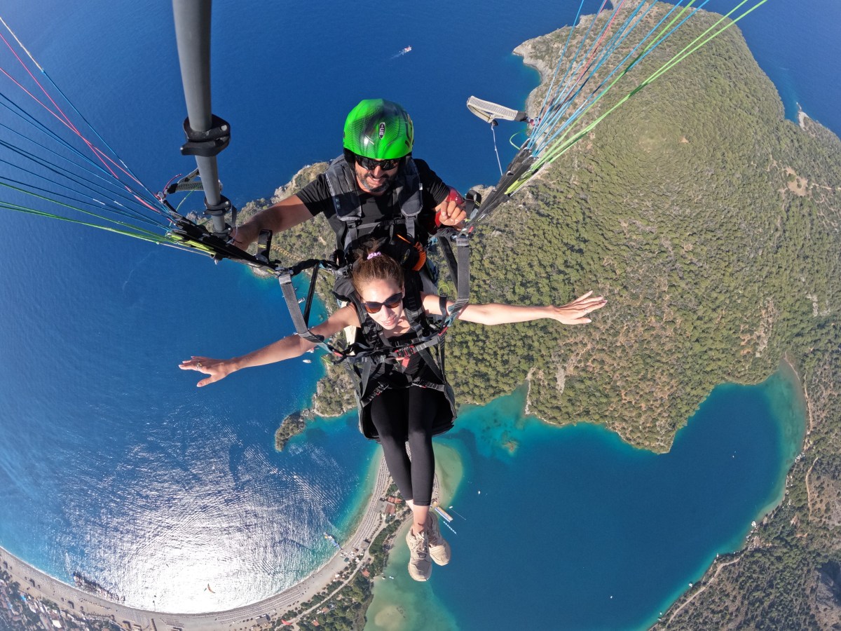 Lot paralotnią w tandemie w Oludeniz (Turcja), jak to wygląda, moje doświadczenie. Spełnij swoje marzenie o lataniu… / blog&nbsp;podróże